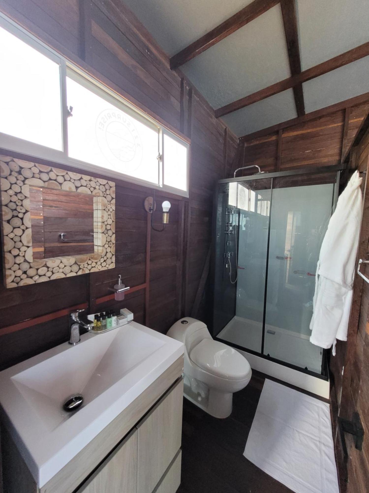 321 Surprise Beach House And Glamping Archibolds Luaran gambar